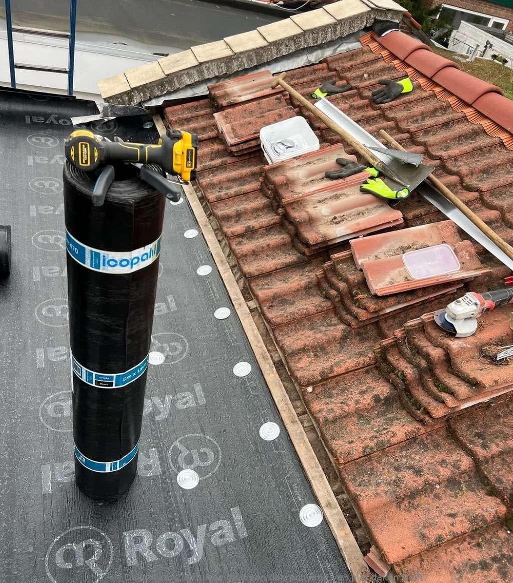 Dakrenovatie Van Plat Dak Delft 1